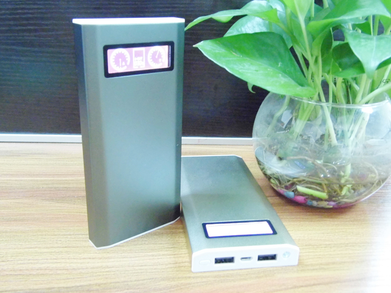 雙U18650大容量帶數顯帶LED燈移動電源充電寶鋁外殼